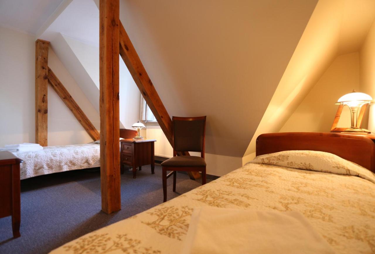 Bed and Breakfast Lesniczowka Nibork Nidzica Esterno foto