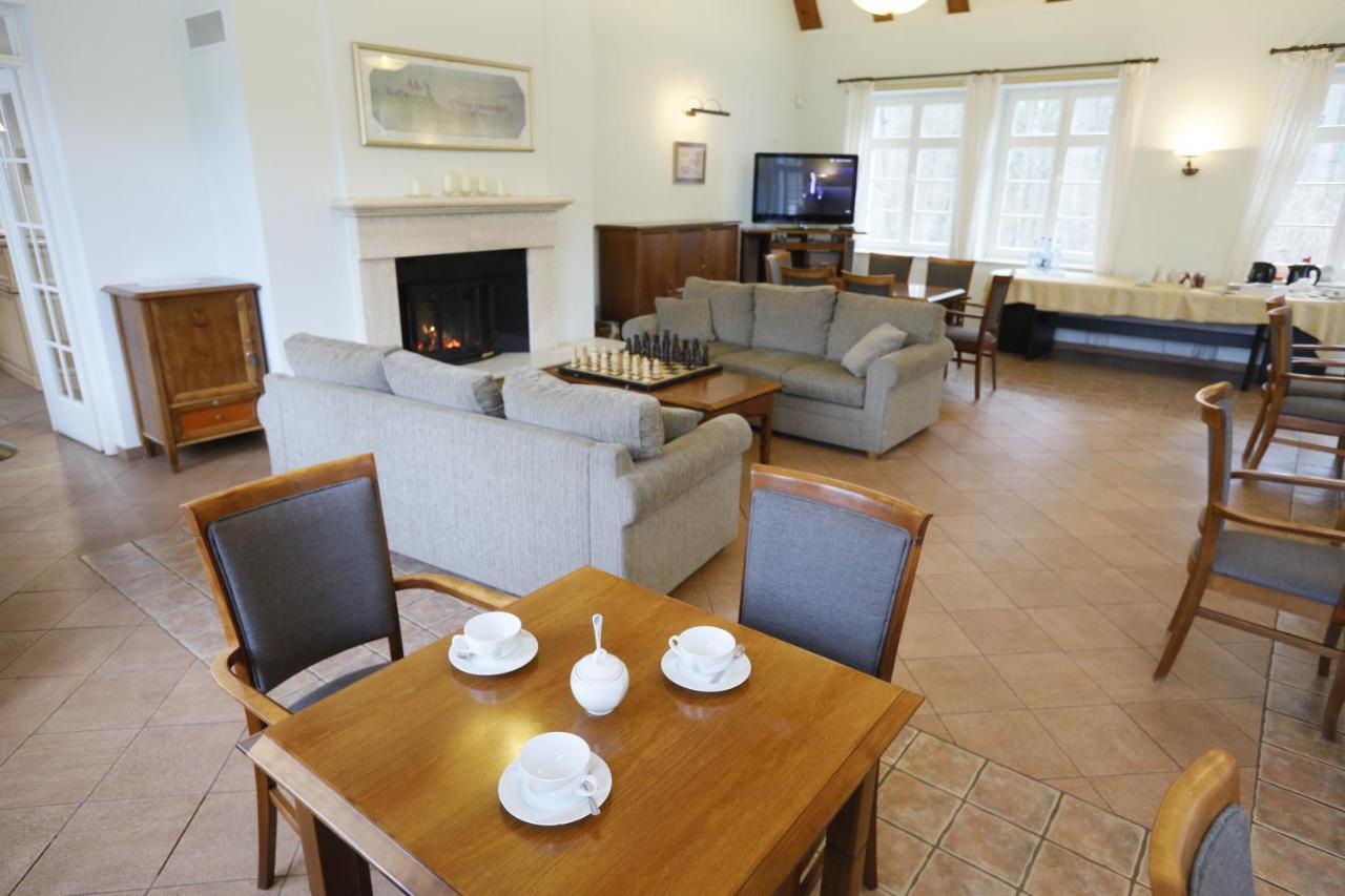 Bed and Breakfast Lesniczowka Nibork Nidzica Esterno foto